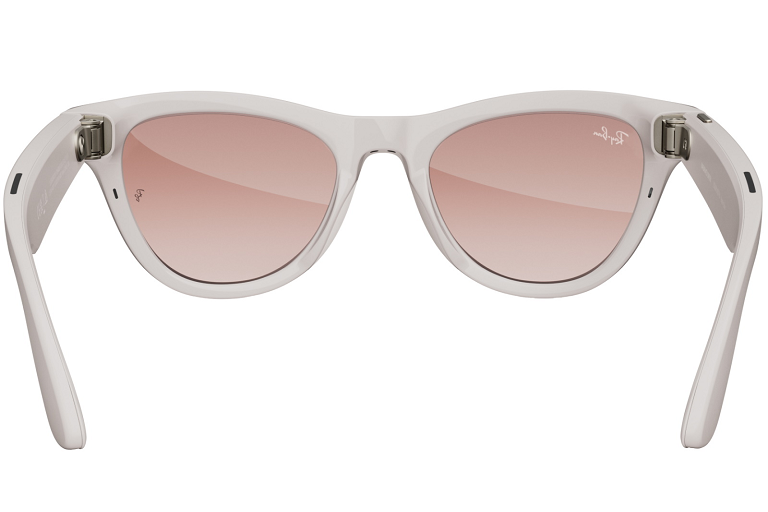  Designed for Everyday Life 