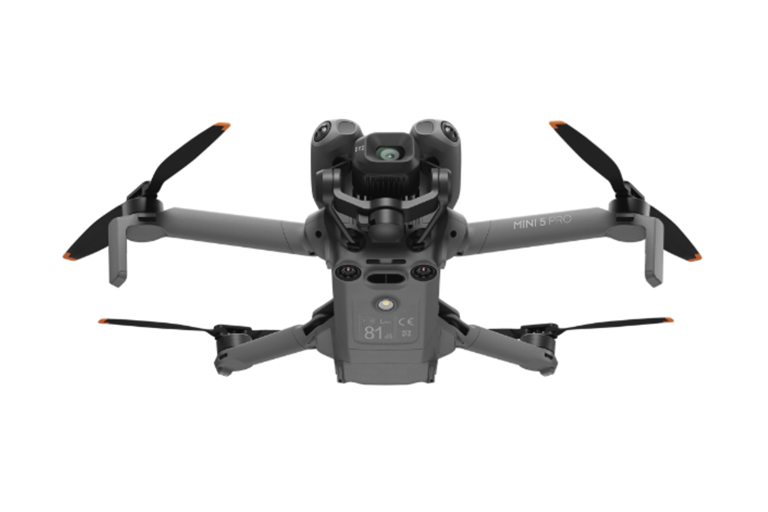  Dynamic, Intelligent Flight 