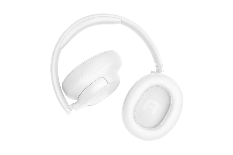  Lightweight and Foldable Comfort 
