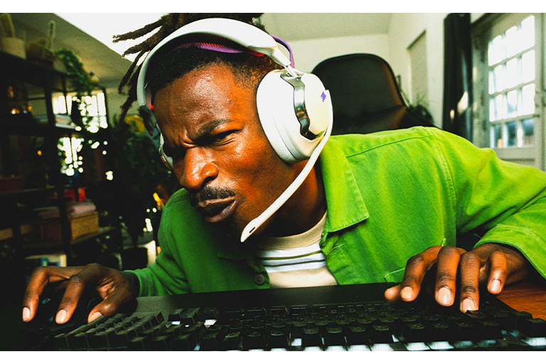  Adaptive Noise Cancelling 