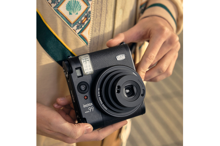  Sharp, Instant Prints to Share 