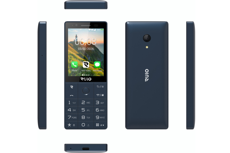 Battery Life and Expandable Storage  