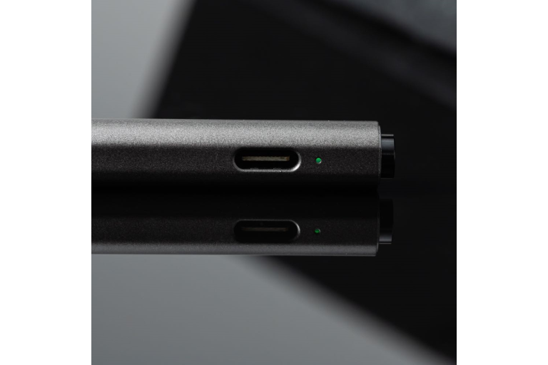  Charging via USB-C 