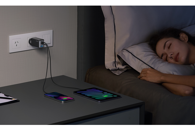  Powers Multiple Devices 