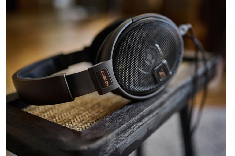 Sennheiser HD 660S2 Open Back Headphones | Harvey Norman