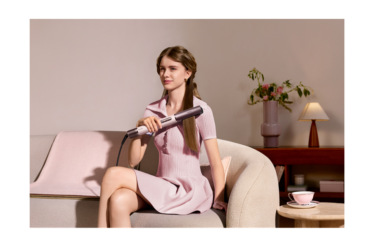  Precision Airflow for Sleek Straight Styles 