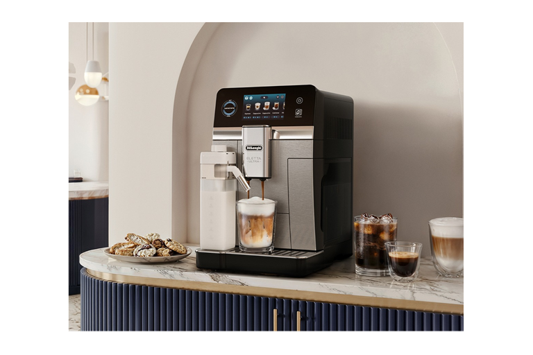  Personalised Coffee and Milk Creations 