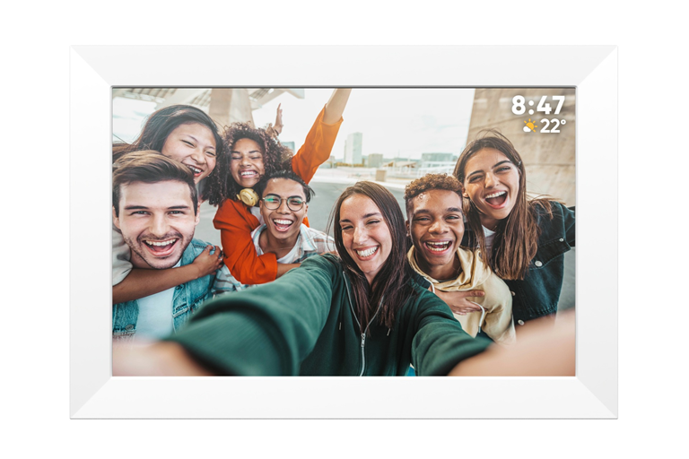  Touchscreen with Frameo App 