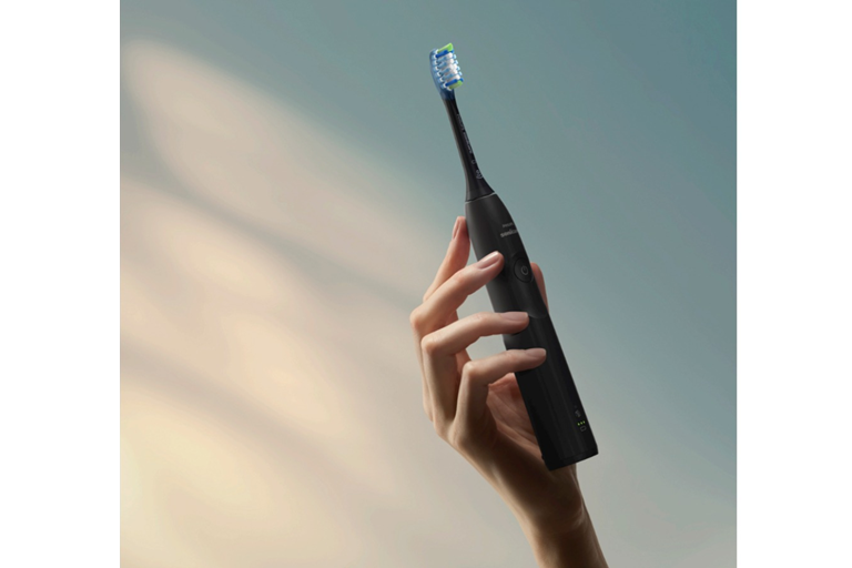  Gentle Gum Protection and Guided Cleaning 