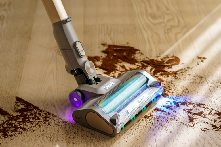  Shark’s Long Lasting Cordless Clean Time 