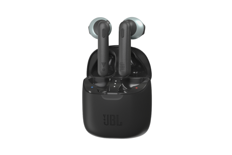  Sleek and Convenient Case 