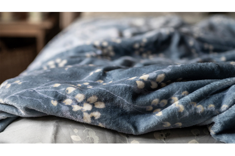  Heritage Print with Luxurious Comfort 