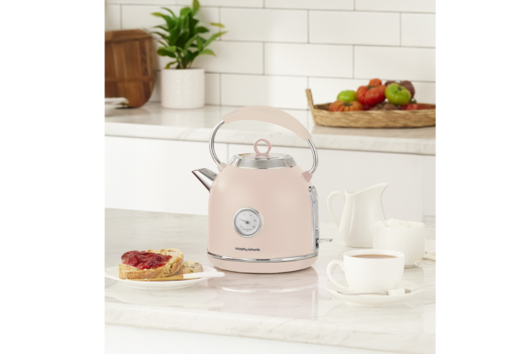  Stylish Design with Practical Capacity 