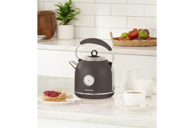  Stylish Design with Practical Capacity 
