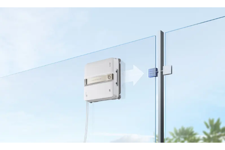  Smart Obstacle Avoidance, Flawless Cleaning 