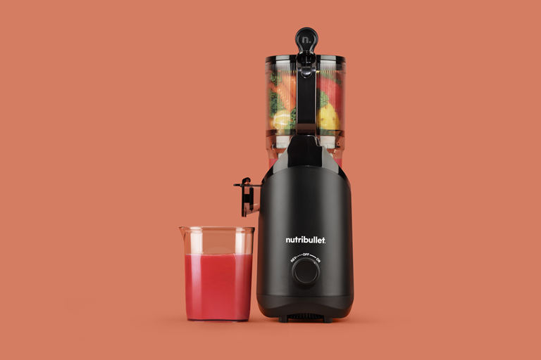  Mess-Free Pouring & Easy Cleaning 