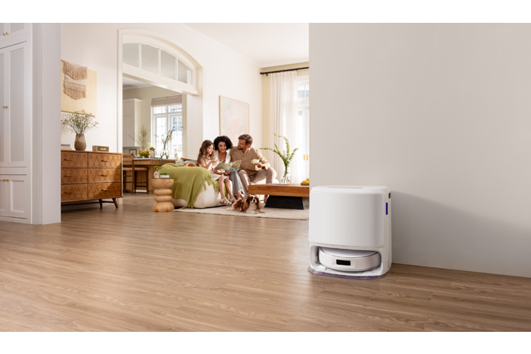 Narwal Freo Z10 Robotic Vacuum and Mop - White | Harvey Norman