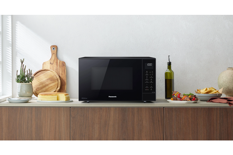  Convenient Cooking and Cleaning 