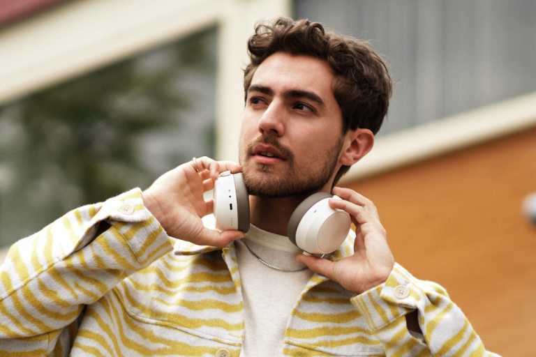  Intelligent and Effortless Operation 