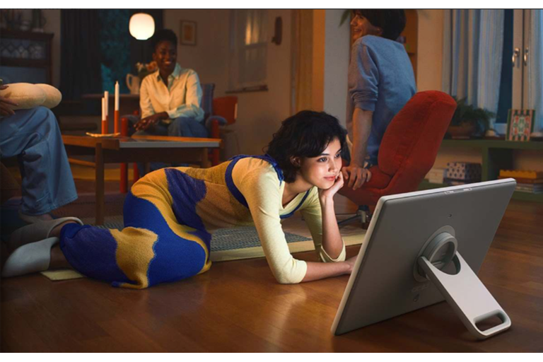  Instant entertainment, anywhere you are 