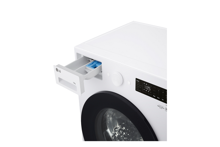  Ample Capacity and Compact Design 