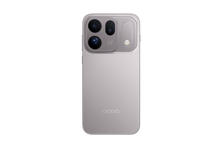  Versatile Quad Rear Camera System 
