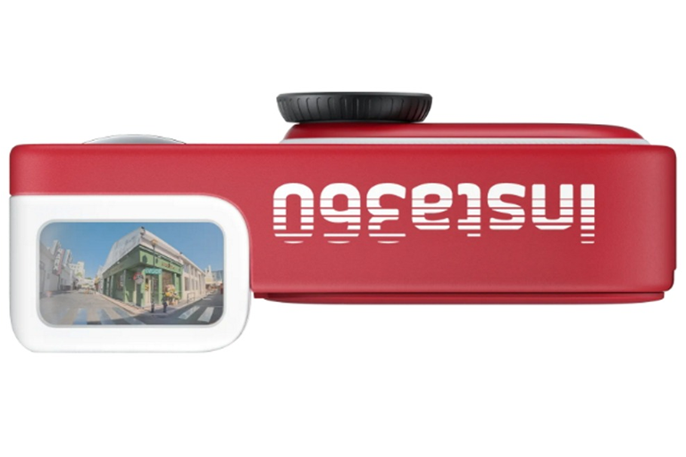  4K Video with Smooth, Wide-Angle Footage 